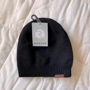 Ripzone Black Beanie